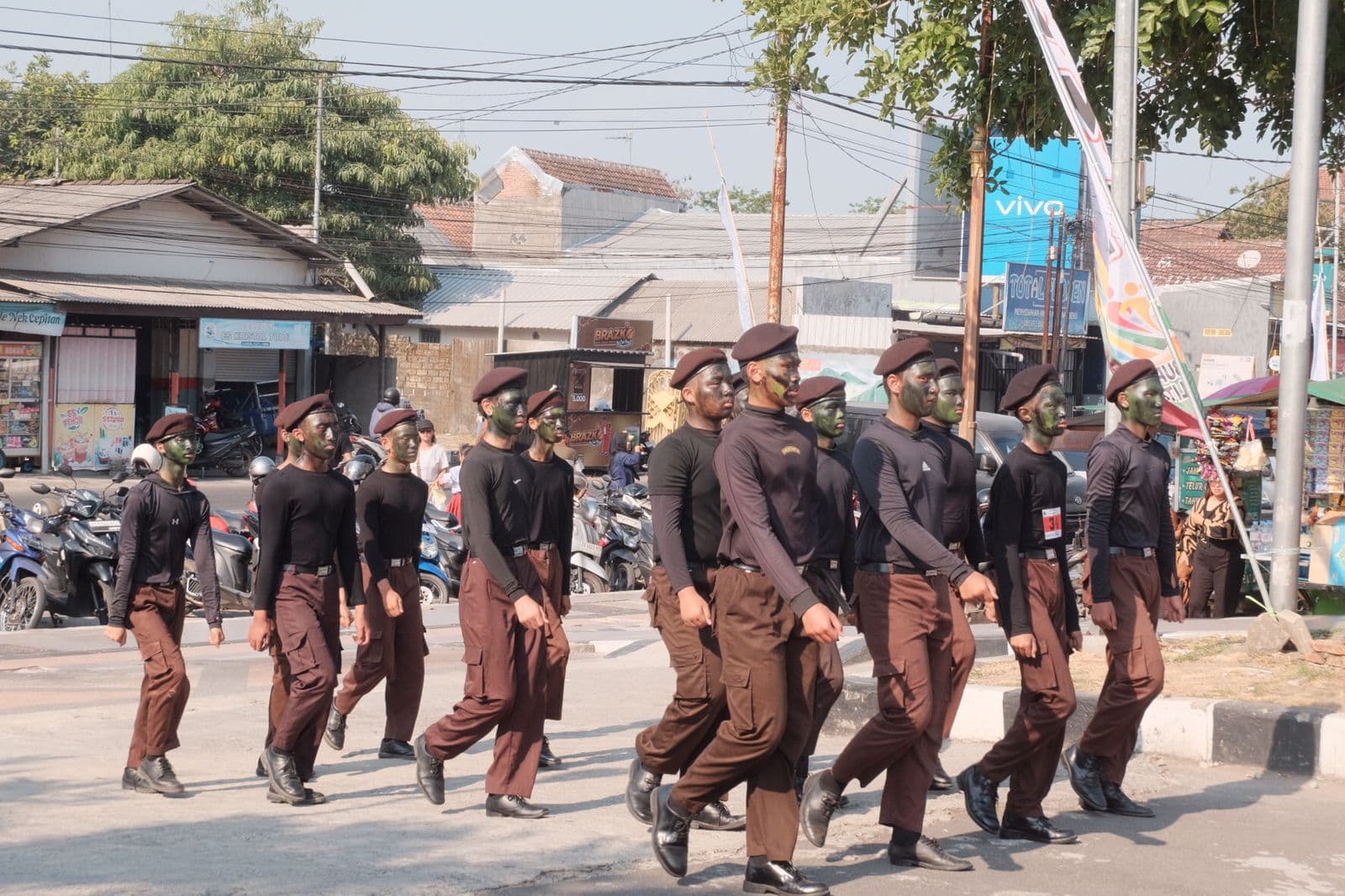 BARIS BERBARIS TETAP PRIMADONA HUT RI KE 81